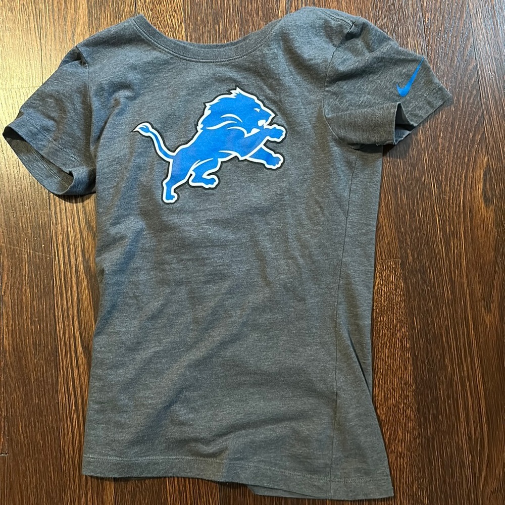 Detroit Lions fitted Tshirt